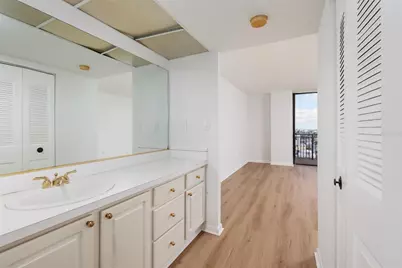 7650 Bayshore Drive #805, Treasure Island, FL 33706 - Photo 26