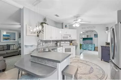 507 River View Lane, Tarpon Springs, FL 34689 - Photo 12