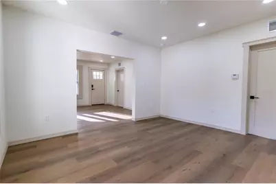 14022 4th Street, Dade City, FL 33525 - Photo 10