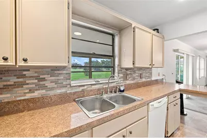 2202 Highclere Circle #2202, Sun City Center, FL 33573 - Photo 12