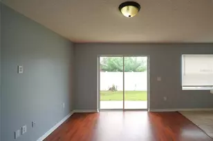 8532 Edgewater Pl Blvd, Tampa, FL 33615 - Photo 12