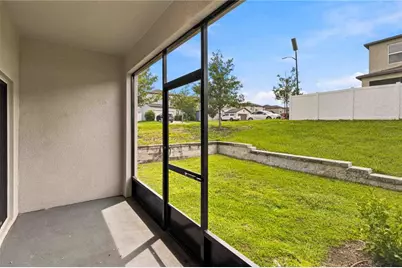 36536 Well Hill Way, Zephyrhills, FL 33541 - Photo 20