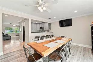 7719 91st St, Seminole, FL 33777 - Photo 8