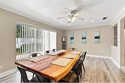7719 91st Street, Seminole, FL 33777 - Photo 10