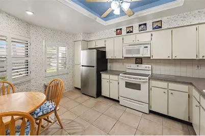 3671 Imperial Ridge Parkway, Palm Harbor, FL 34684 - Photo 10