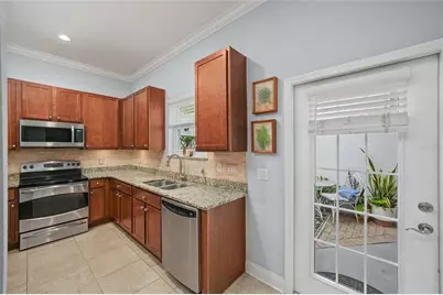 4625 Legacy Park Drive, Tampa, FL 33611 - Photo 18