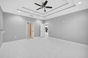8914 N Lynn Ave, Tampa, FL 33604 - Photo 42