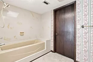 15301 Lake Maurine Dr, Odessa, FL 33556 - Photo 20