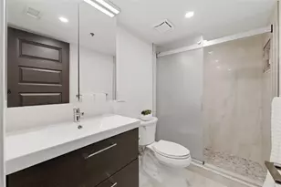 7432 Sunshine Skyway Ln S, Saint Petersburg, FL 33711 - Photo 42