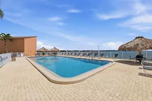 7432 Sunshine Skyway Ln S, Saint Petersburg, FL 33711 - Photo 46