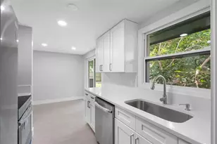 11478 92nd St, Largo, FL 33773 - Photo 12