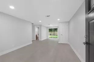 11478 92nd St, Largo, FL 33773 - Photo 6