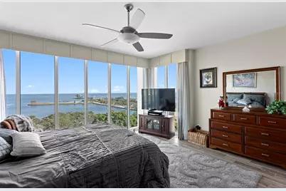 176 4th Avenue NE #1002, Saint Petersburg, FL 33701 - Photo 26
