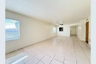 3301 58th Avenue S #512, Saint Petersburg, FL 33712 - Photo 16