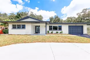 471 Sierra Circle E, Largo, FL 33770 - Photo 1