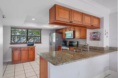 12140 Capri Circle S, Treasure Island, FL 33706 - Photo 12