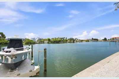12100 Capri Circle S #204, Treasure Island, FL 33706 - Photo 36