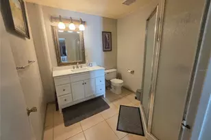 201 Lake Bonny Dr E, Lakeland, FL 33801 - Photo 16
