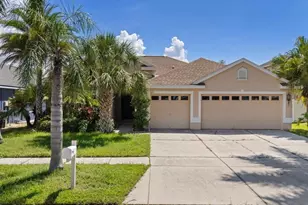 1833 Mira Lago Cir, Ruskin, FL 33570 - Photo 1
