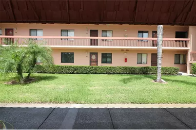 105 Lakeside Court #6, Oldsmar, FL 34677 - Photo 2
