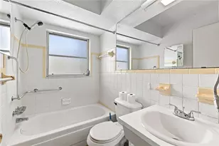 7811 39th Terrace N, Saint Petersburg, FL 33709 - Photo 14