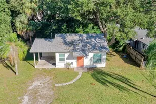 8111 30th Ave N, Saint Petersburg, FL 33710 - Photo 32