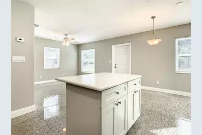8111 30th Avenue N, Saint Petersburg, FL 33710 - Photo 12