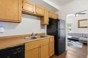2855 37th Ave N, Saint Petersburg, FL 33713 - Photo 14