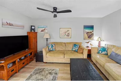 1652 Highland Club Lane, Palm Harbor, FL 34684 - Photo 12