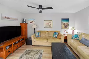1652 Highland Club Ln, Palm Harbor, FL 34684 - Photo 12