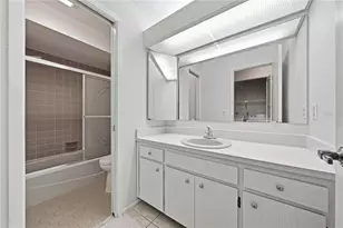 108 Capri Ct N, Plant City, FL 33566 - Photo 24