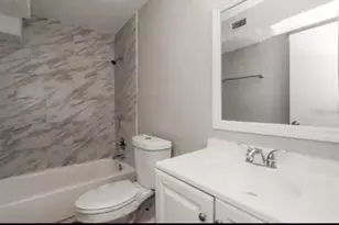 918 Valmar St, Brandon, FL 33511 - Photo 4