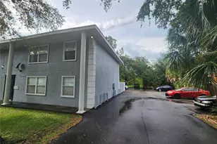 5310 Whiteway Dr, Temple Terrace, FL 33617 - Photo 2