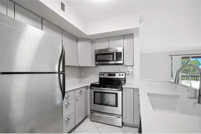 2400 Feather Sound Drive #236, Clearwater, FL 33762 - Photo 14