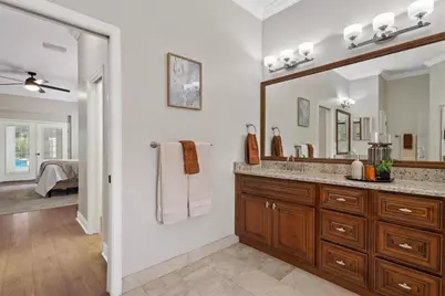 8805 Crosswood Court, Riverview, FL 33578 - Photo 12