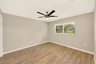 7949 Knight Dr, New Port Richey, FL 34653 - Photo 18