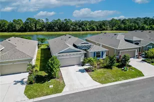 2247 Midnight Pearl Dr, Sarasota, FL 34240 - Photo 4