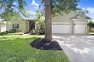 2203 Valrico Forest Dr, Valrico, FL 33594 - Photo 1