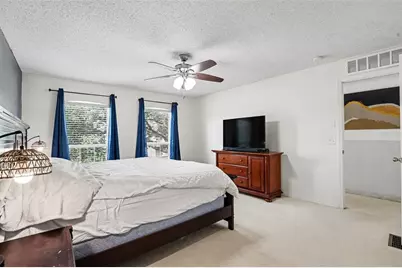 4607 Ashburn Square Drive, Tampa, FL 33610 - Photo 18