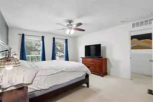4607 Ashburn Square Dr, Tampa, FL 33610 - Photo 18