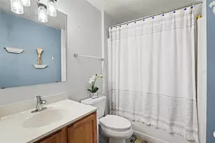 4607 Ashburn Square Dr, Tampa, FL 33610 - Photo 14