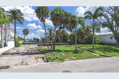 15601 Redington Drive, Redington Beach, FL 33708 - Photo 26