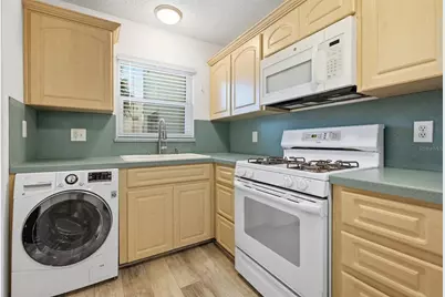5603 80th Street N #202, Saint Petersburg, FL 33709 - Photo 12