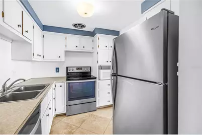 7000 Beach Plaza #307, Saint Pete Beach, FL 33706 - Photo 10