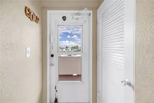 7000 Beach Plaza, Saint Pete Beach, FL 33706 - Photo 14