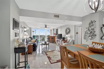 1 Key Capri #704W, Treasure Island, FL 33706 - Photo 8