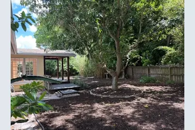 2720 Goldenrod Street, Sarasota, FL 34239 - Photo 22