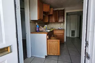 7810 Boca Ciega Dr, Saint Pete Beach, FL 33706 - Photo 2
