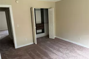 7144 Waterside Dr, Tampa, FL 33617 - Photo 6