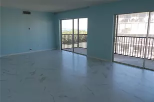 3300 Cove Cay Dr, Clearwater, FL 33760 - Photo 2